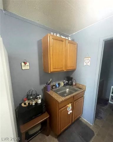 2873 Humboldt Court, Las Vegas, NV 89142