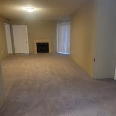 9797 Leawood Boulevard 206, Houston, TX 77099