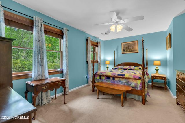 8 Rues Road, Cream Ridge, NJ 08514