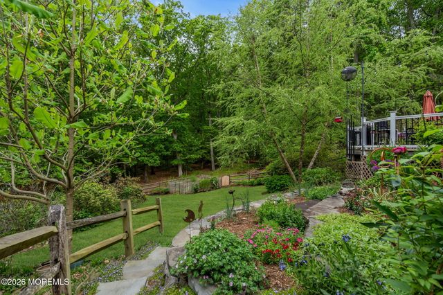 8 Rues Road, Cream Ridge, NJ 08514