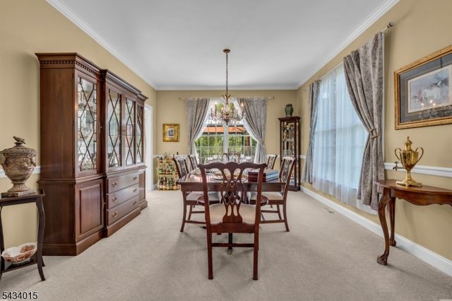 6 Champions Cir, Branchburg Twp., NJ 08876