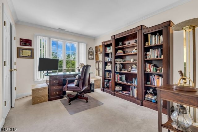 6 Champions Cir, Branchburg Twp., NJ 08876