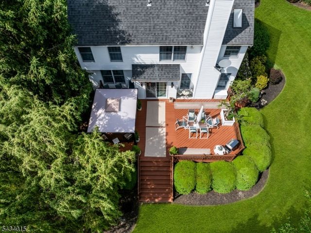 6 Champions Cir, Branchburg Twp., NJ 08876