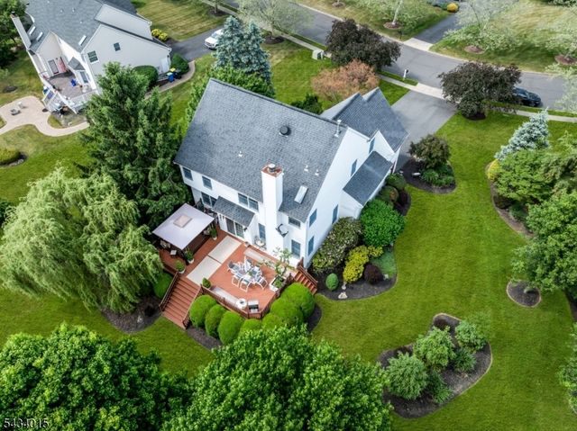 6 Champions Cir, Branchburg Twp., NJ 08876