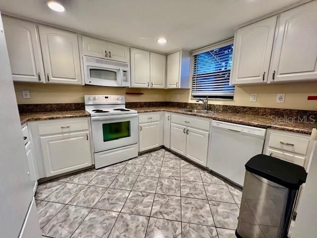 11536 BAYWOOD MEADOWS DRIVE 3, New Port Richey, FL 34654