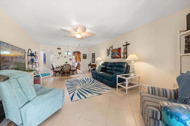 1005 CORDOVA GREEN, Seminole, FL 33777