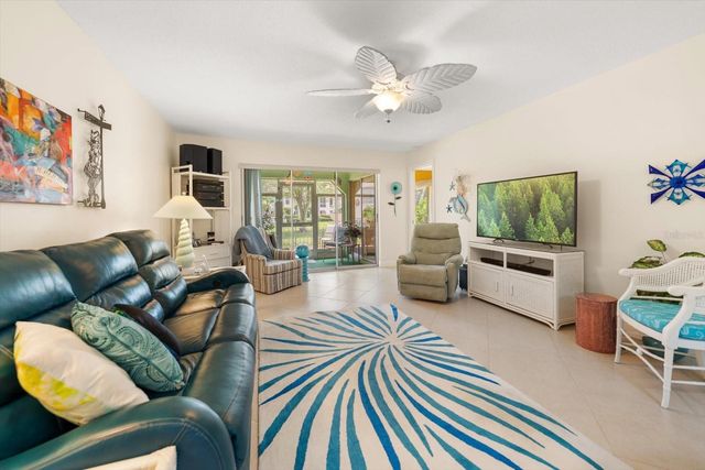 1005 CORDOVA GREEN, Seminole, FL 33777
