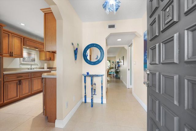 1005 CORDOVA GREEN, Seminole, FL 33777