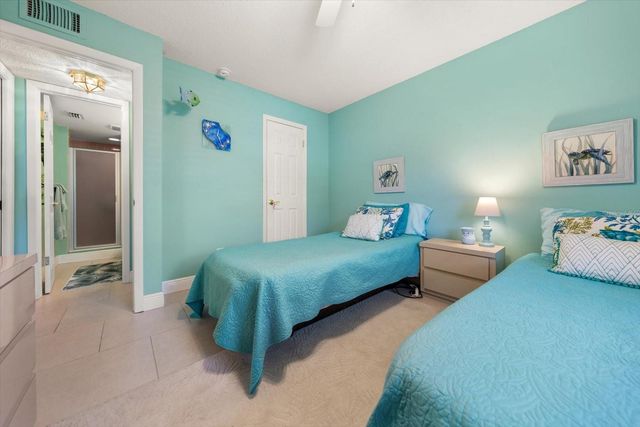 1005 CORDOVA GREEN, Seminole, FL 33777