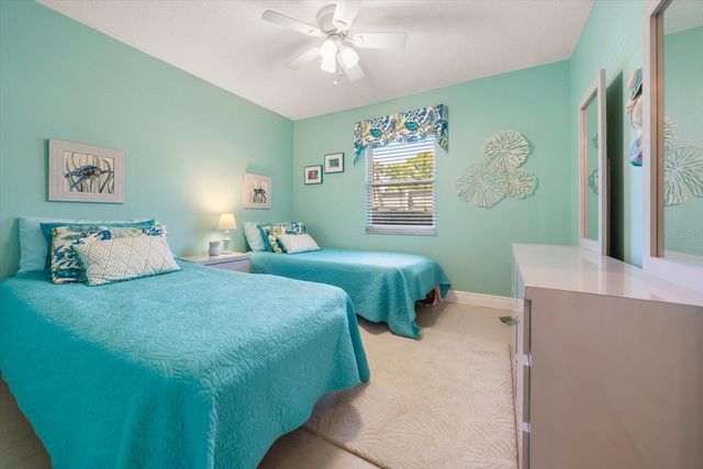 1005 CORDOVA GREEN, Seminole, FL 33777