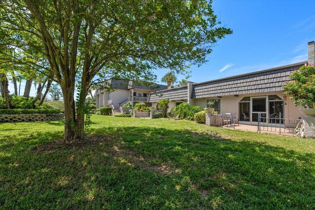 1005 CORDOVA GREEN, Seminole, FL 33777