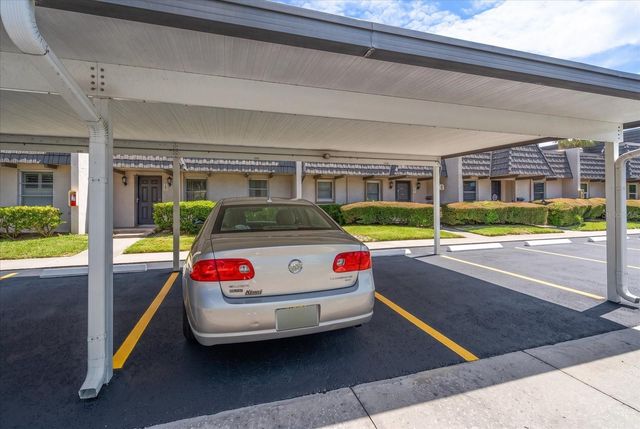 1005 CORDOVA GREEN, Seminole, FL 33777