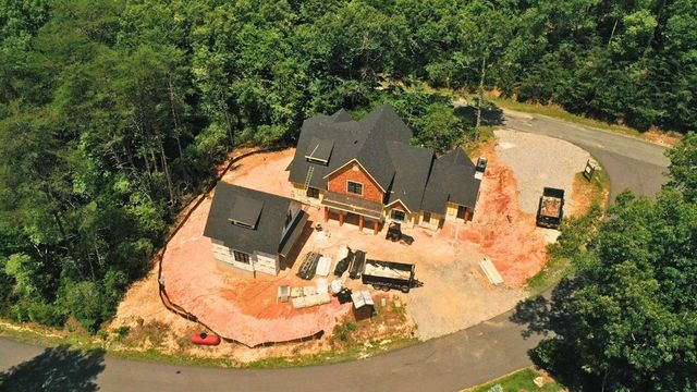 24 Hardwood Court, Mineral Bluff, GA 30559