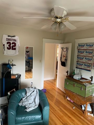 11 Clay St, Worcester, MA 01610