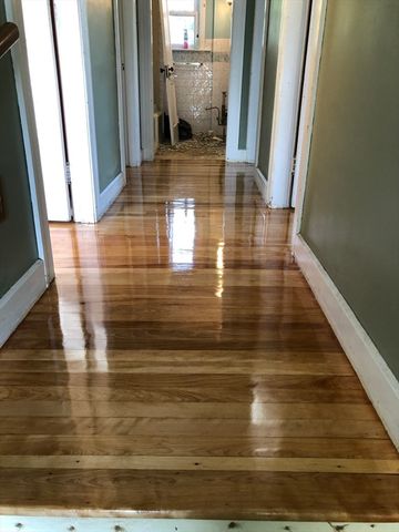 11 Clay St, Worcester, MA 01610
