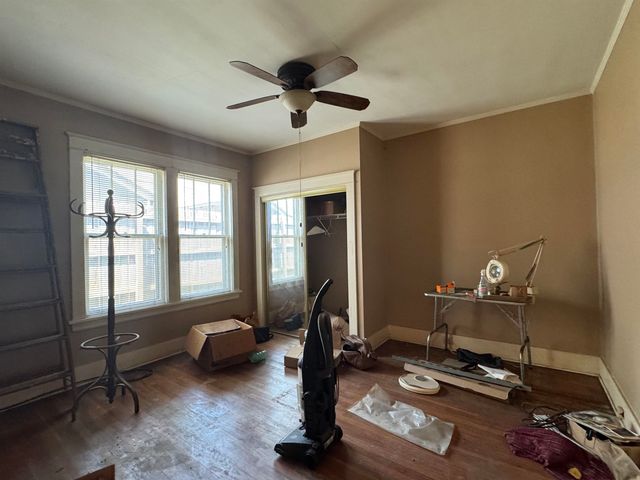 2405 PARKWAY PL, Memphis, TN 38112