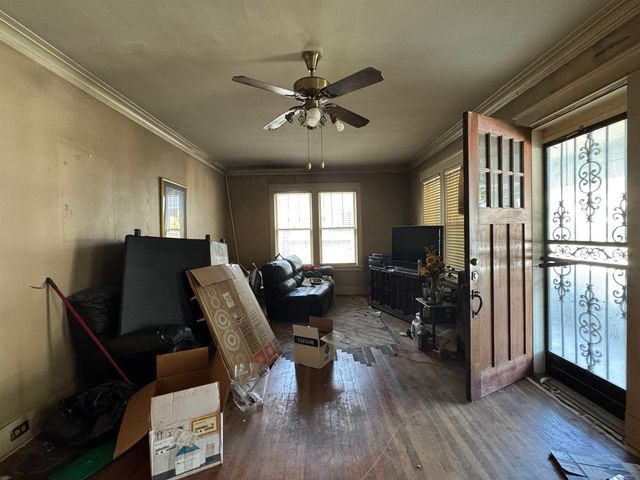 2405 PARKWAY PL, Memphis, TN 38112