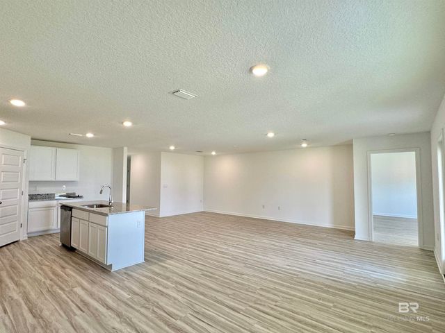 1069 Hayward Loop, Foley, AL 36535