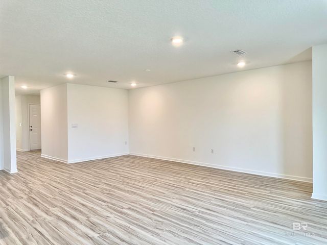 1069 Hayward Loop, Foley, AL 36535