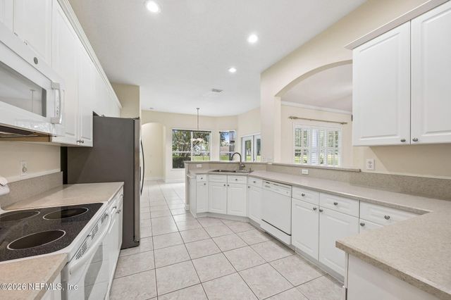 533 GOLDEN LINKS Drive, Orange Park, FL 32073