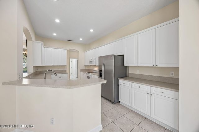533 GOLDEN LINKS Drive, Orange Park, FL 32073