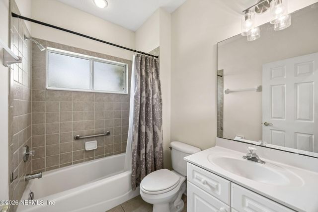 533 GOLDEN LINKS Drive, Orange Park, FL 32073