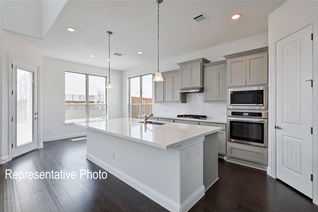 2269 Slate Drive, Waxahachie, TX 75167