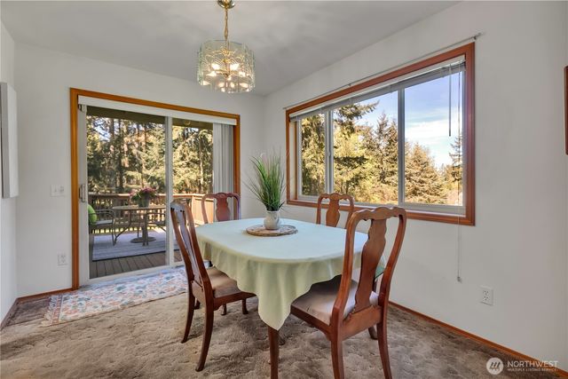 827 Illahee Drive, Fox Island, WA 98333
