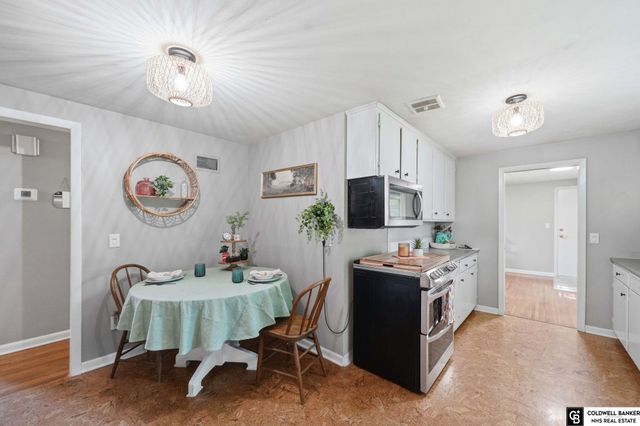 3760 S 40th Street, Lincoln, NE 68506