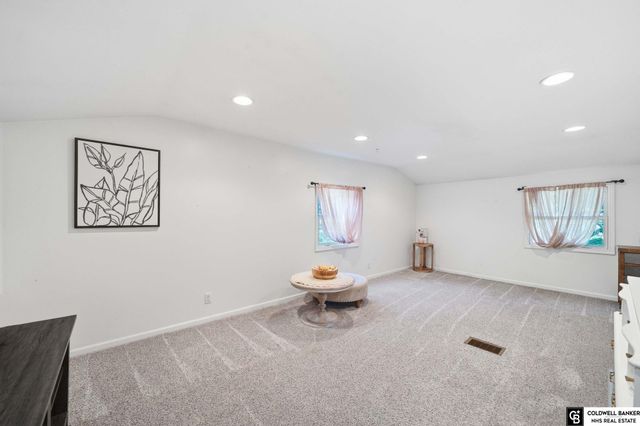 3760 S 40th Street, Lincoln, NE 68506