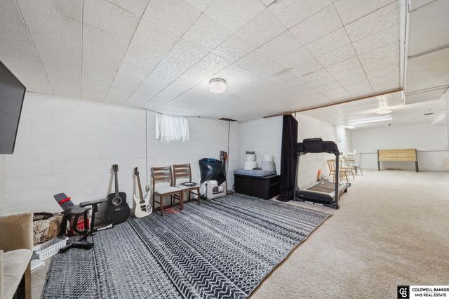 3760 S 40th Street, Lincoln, NE 68506