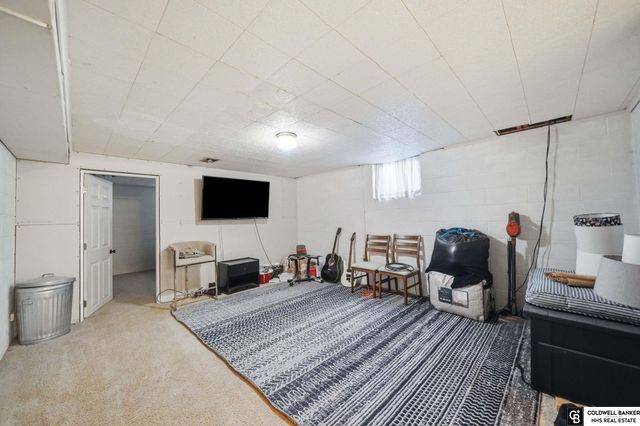 3760 S 40th Street, Lincoln, NE 68506