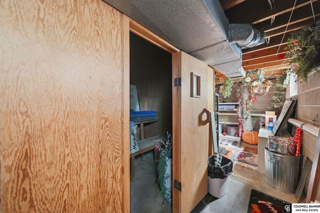 3760 S 40th Street, Lincoln, NE 68506