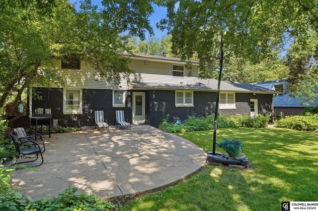 3760 S 40th Street, Lincoln, NE 68506