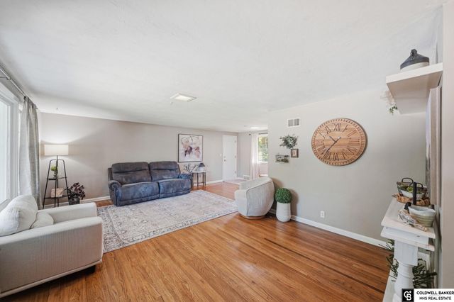3760 S 40th Street, Lincoln, NE 68506