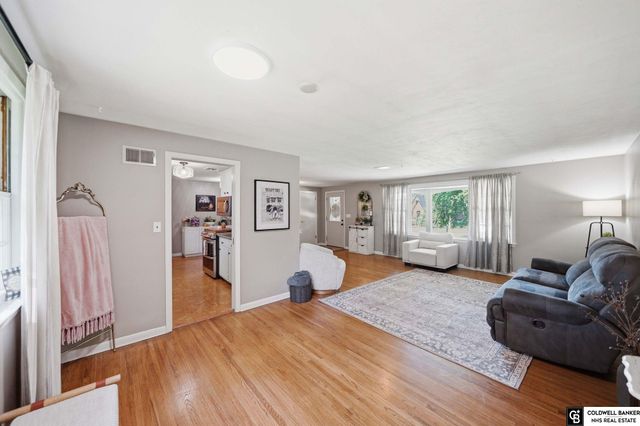 3760 S 40th Street, Lincoln, NE 68506