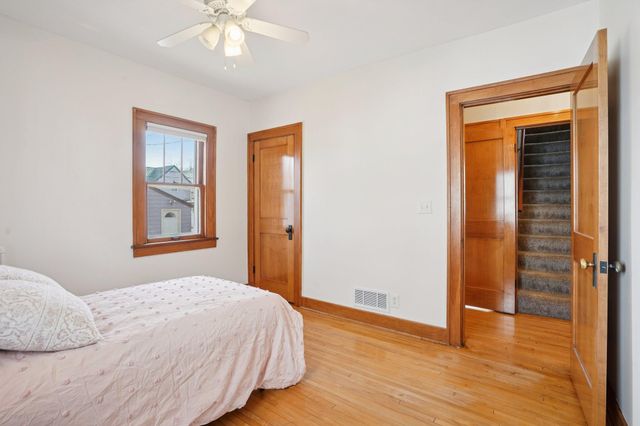 314 Saratoga Street S, Saint Paul, MN 55105