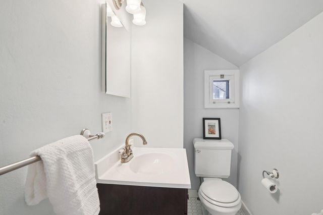 314 Saratoga Street S, Saint Paul, MN 55105