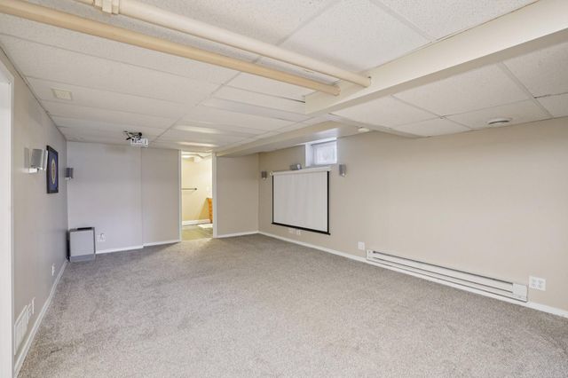 314 Saratoga Street S, Saint Paul, MN 55105