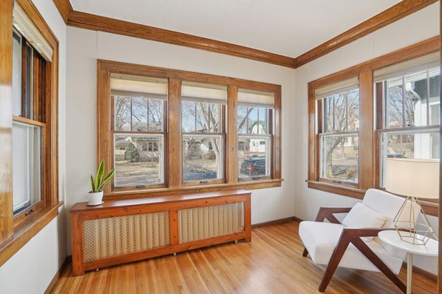 314 Saratoga Street S, Saint Paul, MN 55105