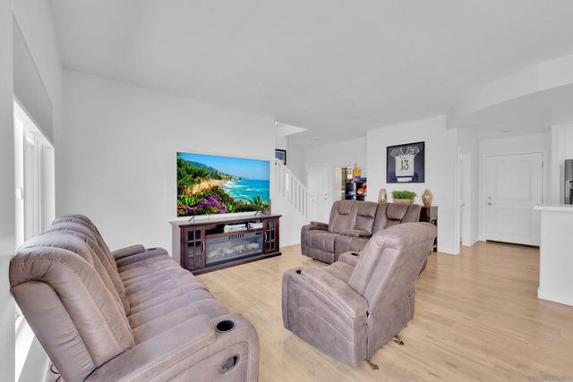 748 Lincoln Pl, El Cajon, CA 92020