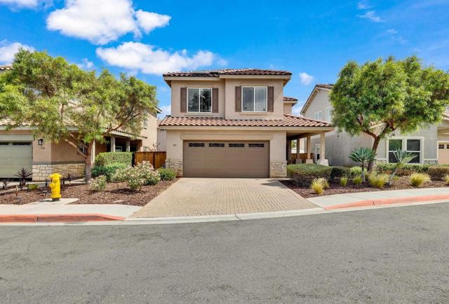 748 Lincoln Pl, El Cajon, CA 92020