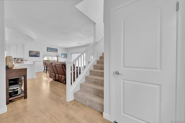 748 Lincoln Pl, El Cajon, CA 92020