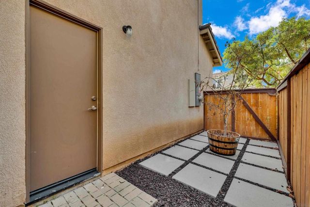 748 Lincoln Pl, El Cajon, CA 92020