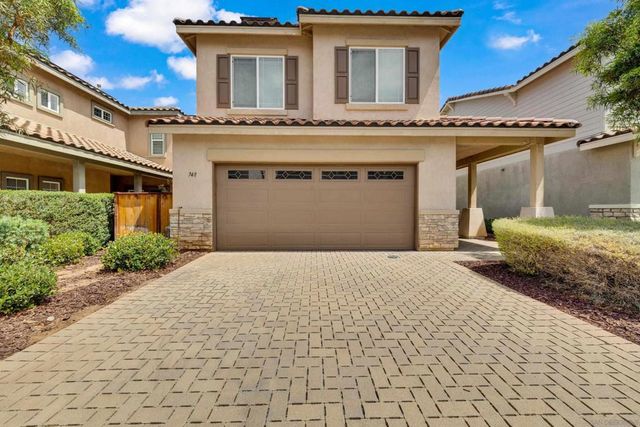 748 Lincoln Pl, El Cajon, CA 92020