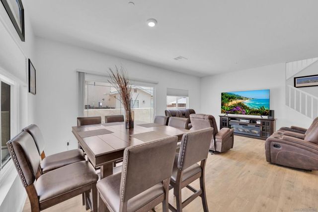 748 Lincoln Pl, El Cajon, CA 92020