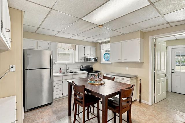 810 High Street, Bethlehem City, PA 18018