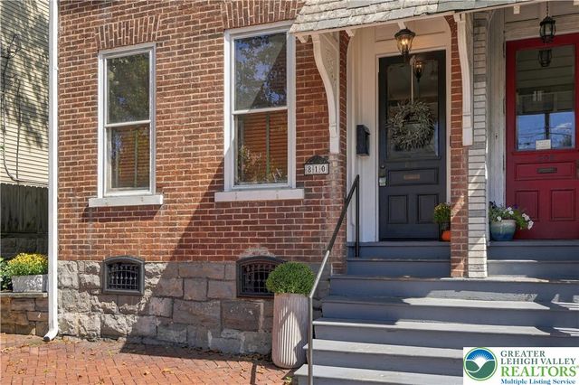 810 High Street, Bethlehem City, PA 18018