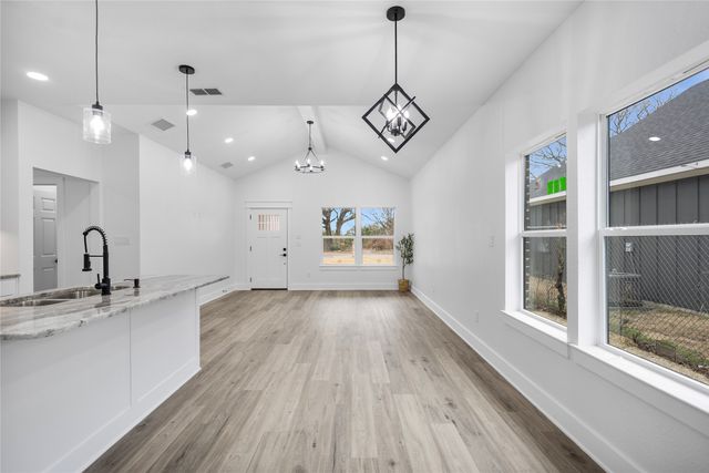 928 Duckenfield, Tyler, TX 75701