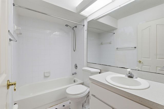 1429 NW 98TH TERRACE, Gainesville, FL 32606